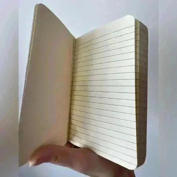 Cavallini & Co Black and Red Retro London Notebook Journal Vintage Vibe - Picture 8 of 8